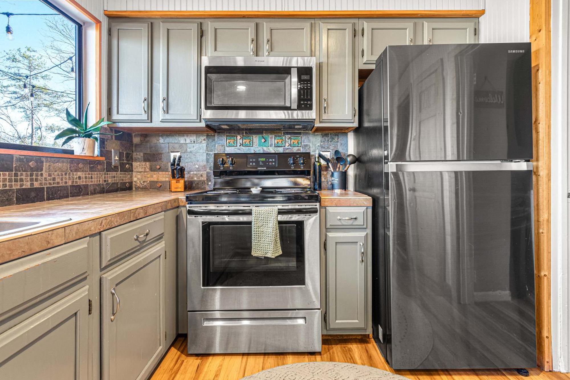 The Family Stone Luxe Cabin Sleeps 12 Hot Tub Dogfriendly Dollywood พิเจนฟอร์จ ภายนอก รูปภาพ