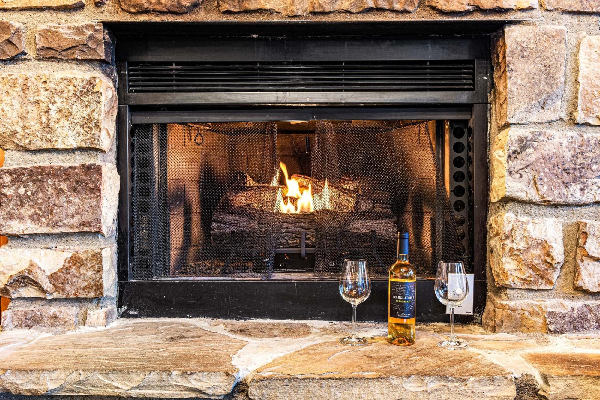 The Family Stone Luxe Cabin Sleeps 12 Hot Tub Dogfriendly Dollywood พิเจนฟอร์จ ภายนอก รูปภาพ