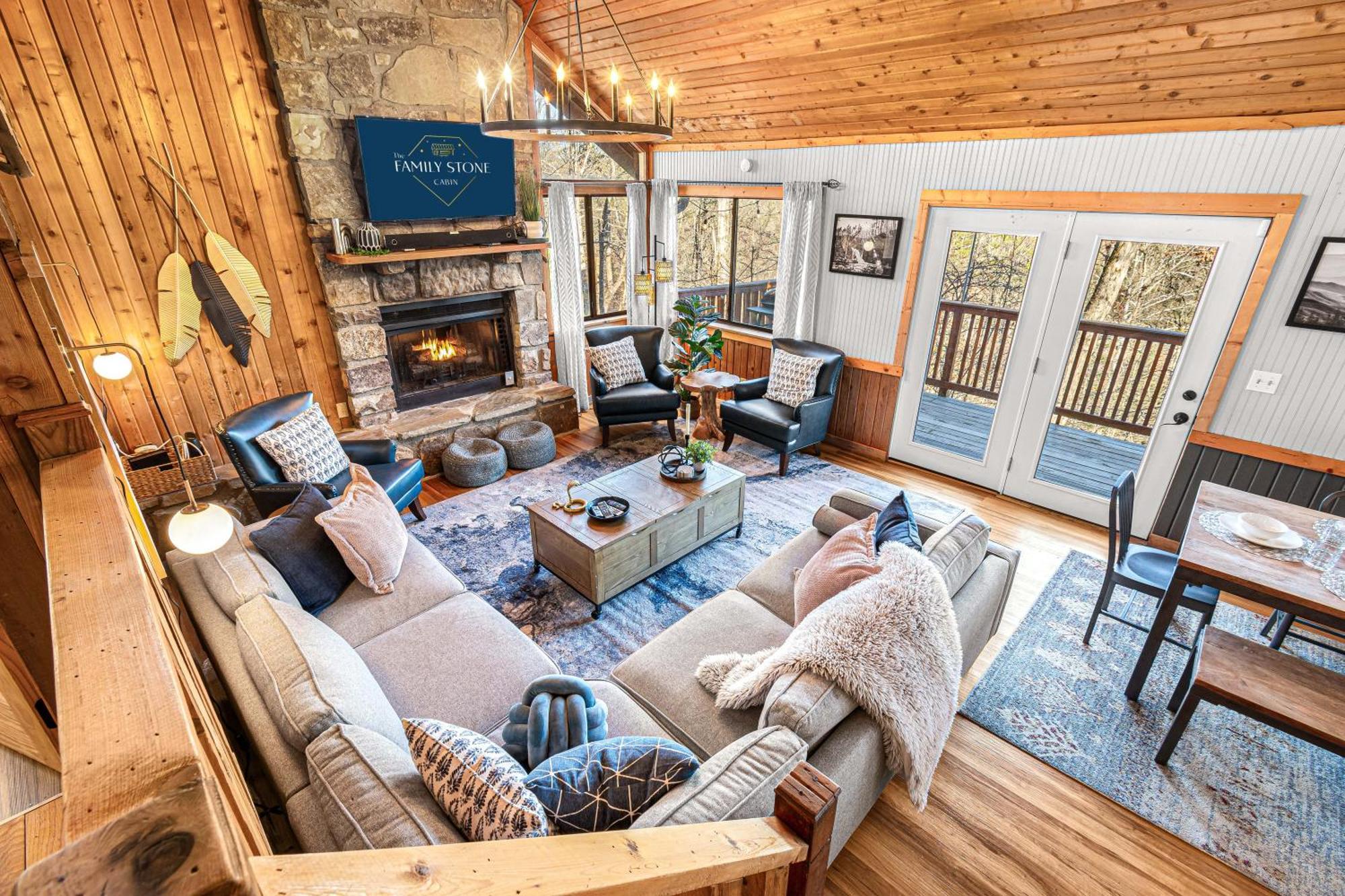 The Family Stone Luxe Cabin Sleeps 12 Hot Tub Dogfriendly Dollywood พิเจนฟอร์จ ภายนอก รูปภาพ